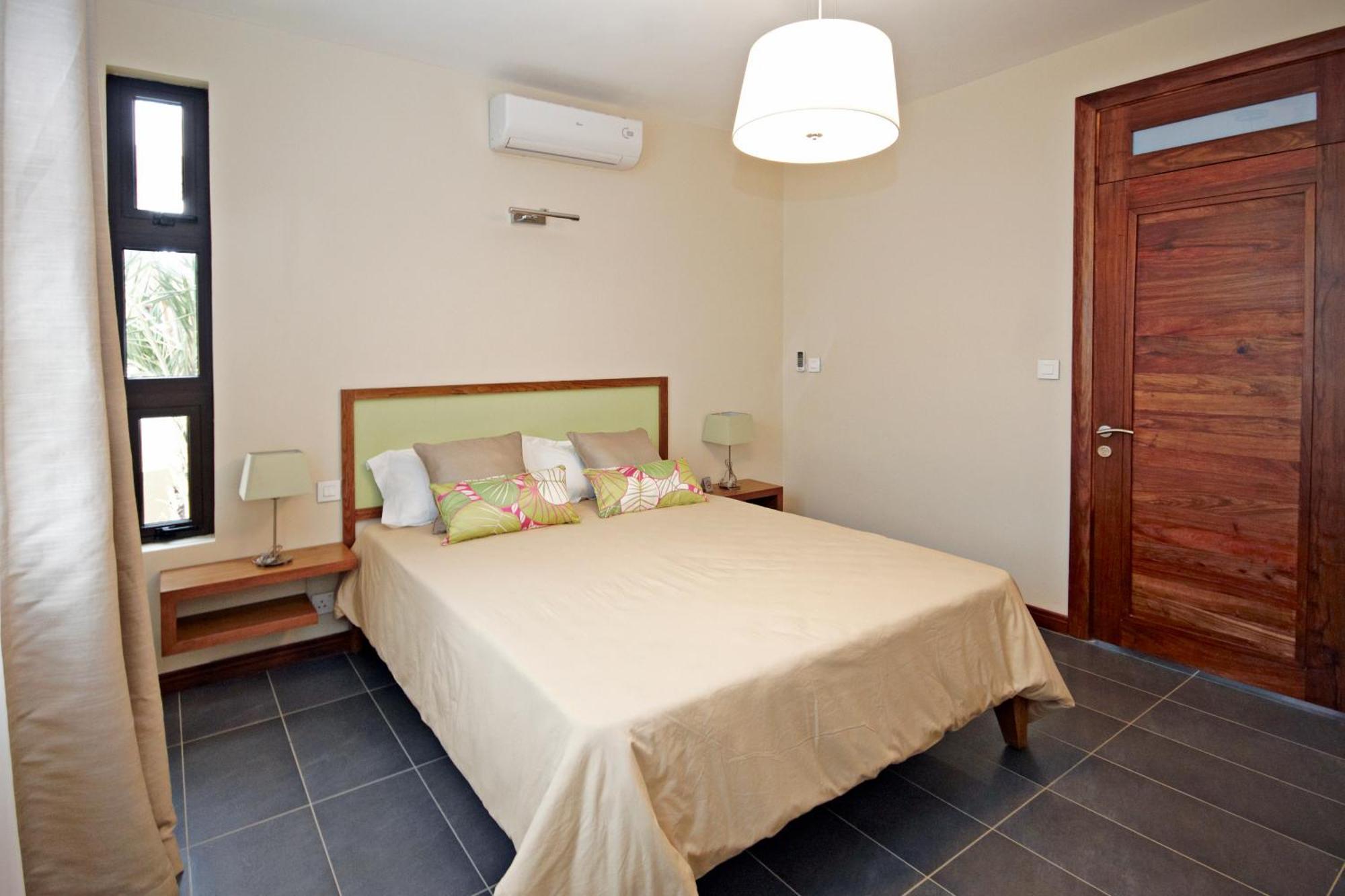 Villasun Luxury Apartments & Villas Flic en Flac Room photo