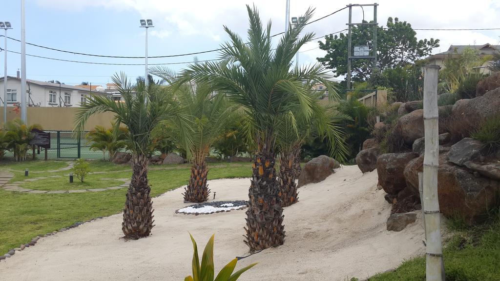 Villasun Luxury Apartments & Villas Flic en Flac Exterior photo