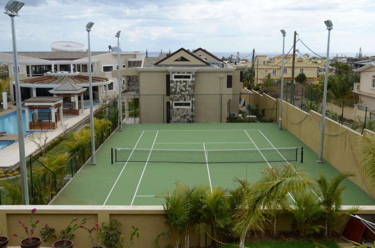 Villasun Luxury Apartments & Villas Flic en Flac Exterior photo
